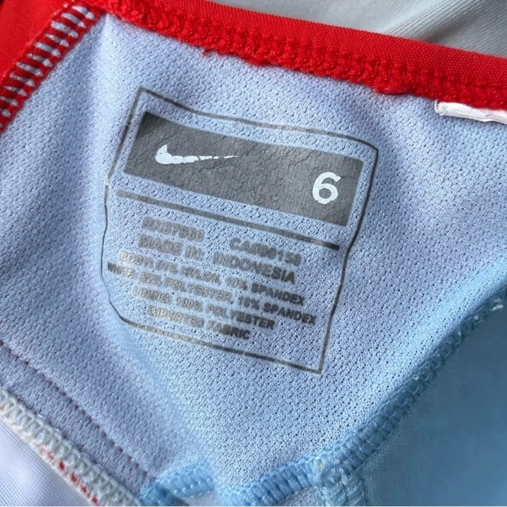 Nike Vintage Fit Dry Colorblock Plunge Built In Shelf Bra Tank Top Size 6 S